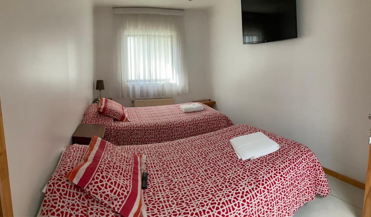 Hostal Balmaceda Punta Arenas Esterno foto
