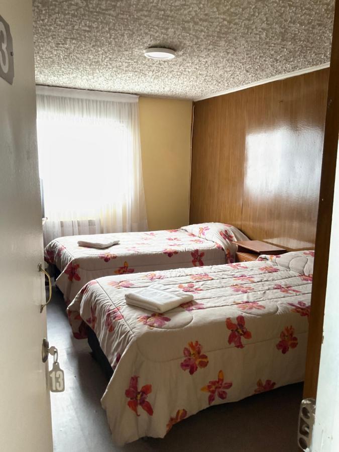 Hostal Balmaceda Punta Arenas Esterno foto