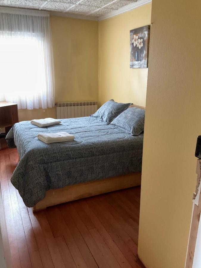 Hostal Balmaceda Punta Arenas Esterno foto