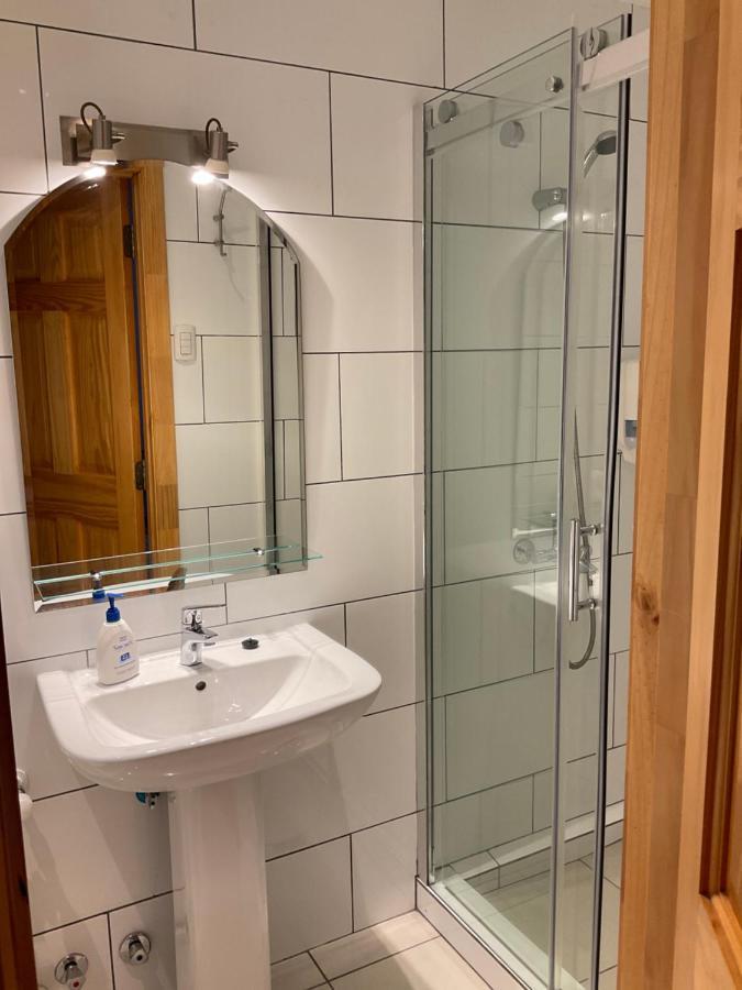 Hostal Balmaceda Punta Arenas Esterno foto